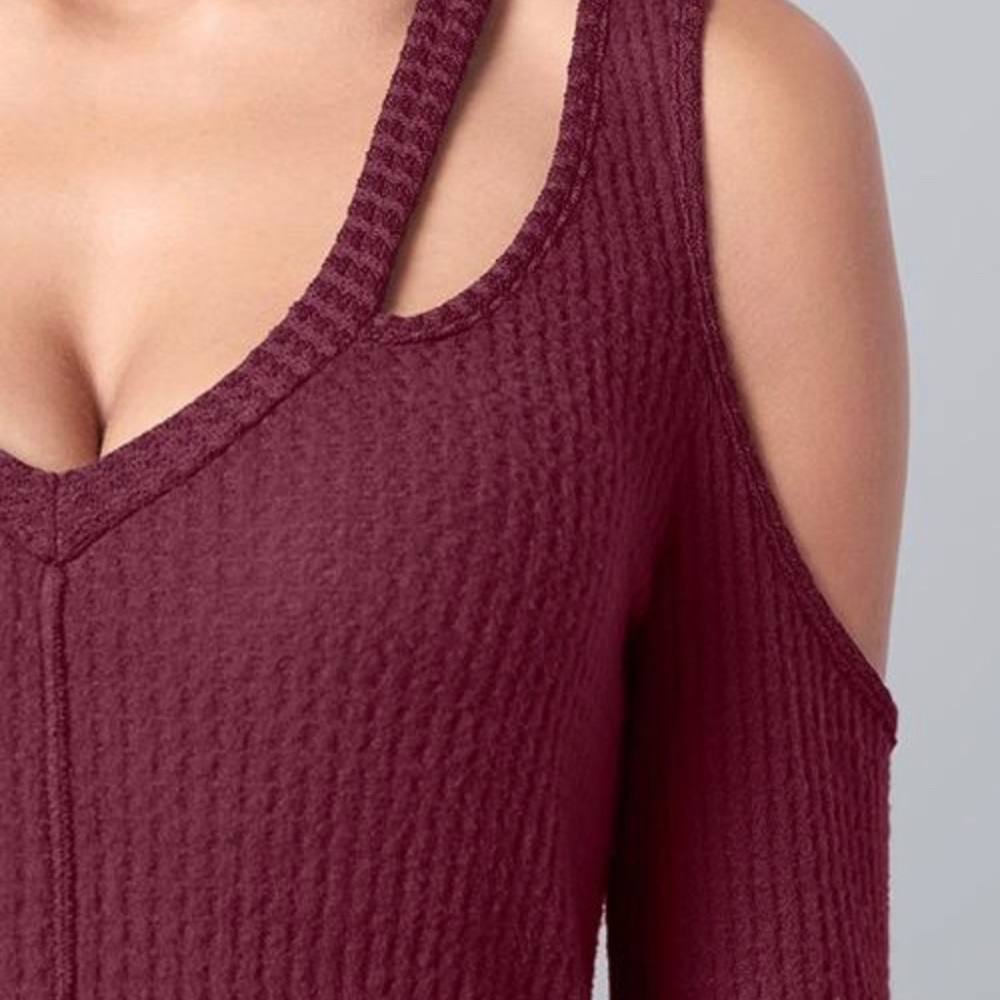 CUT OUT DETAIL LOUNGE DRESS 👗(Wine Color) - Picture 5 of 7